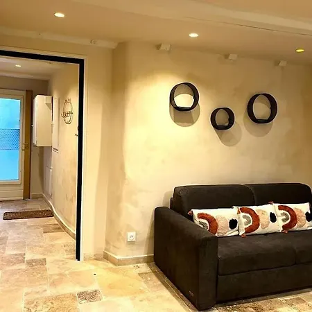 Bella Casa - New Full House For 3 W Ac, Wi-fi & Terrasses Antibes