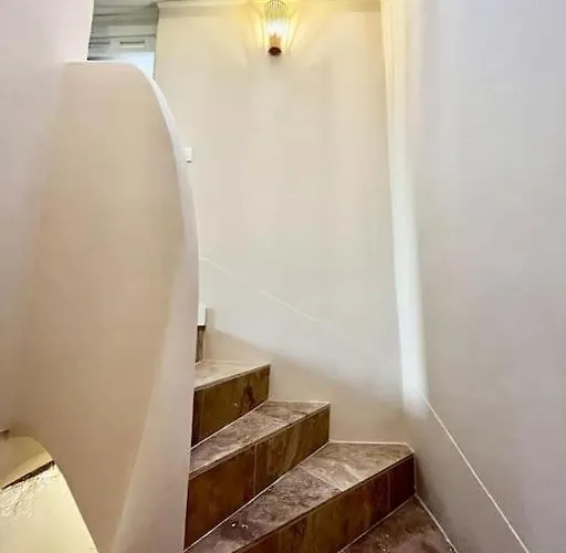 Bella Casa - New Full House For 3 W Ac, Wi-fi & Terrasses Antibes